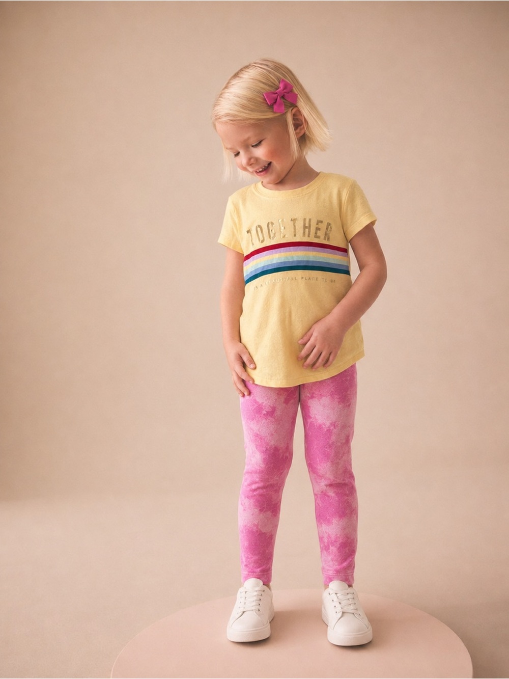Baby Gap Girls Clothing Bundle Size 5 & Medium Pink Rainbow 3-Piece kids bundle